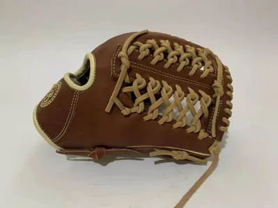 Custom Baseball Glove - Classic Trapeze Outfielder
